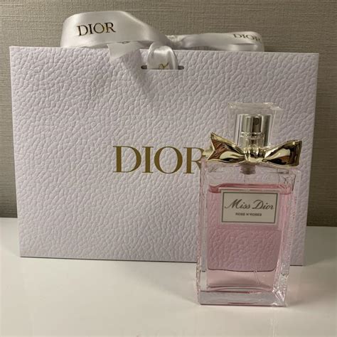 dior 香水 ローズアンドローズ|ディオールの香水「ミス ディオール」シリーズ、4つの香りの違 .